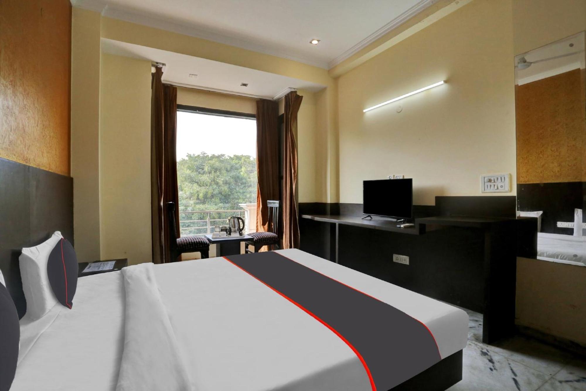 Hotel Platinum Sqs Key Gurgaon Eksteriør bilde